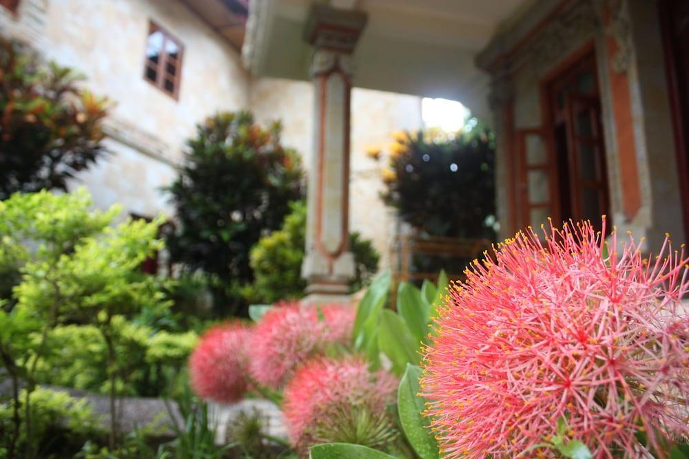 Rambutan Boutique Hotel Buleleng  Exterior photo